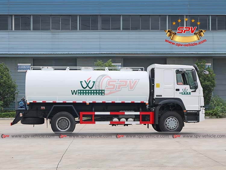 15,000 Litres Stainless Steel Tank Truck - RS 15,000 Litres Stainless Steel Tank Truck - RS